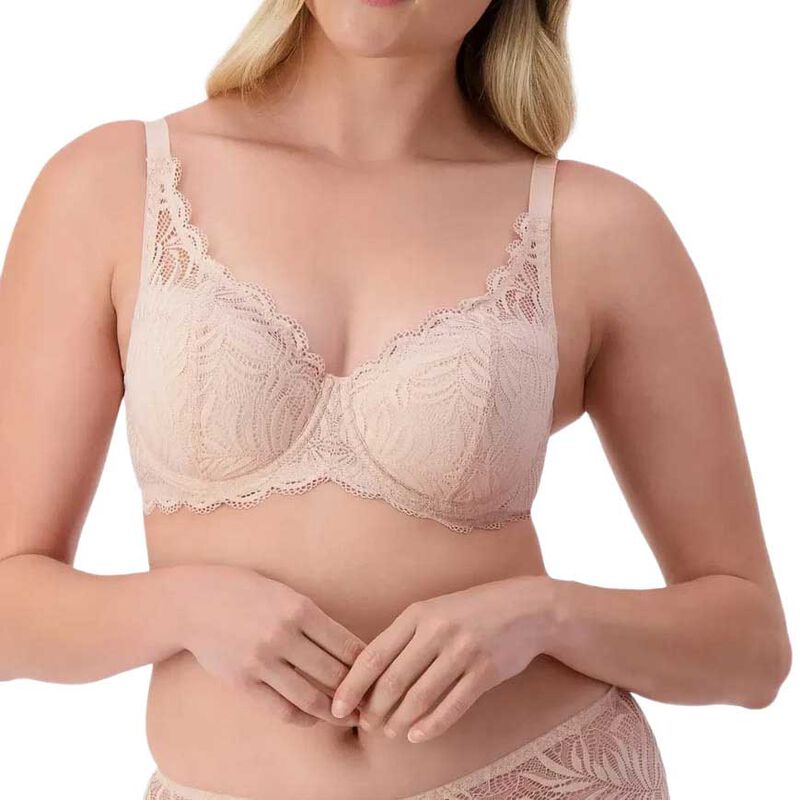 Triumph Essential Lace Balconette Padded Bra image number 4